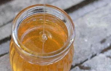 蜂蜜有泡沫，千萬不要扔，竟然是好現象